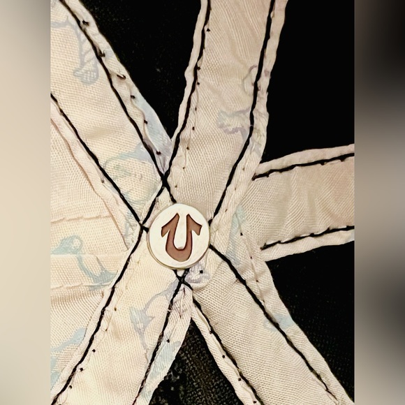 VTG True Religion - 2 Chainz - Leather Snap Back - Picture 9 of 11